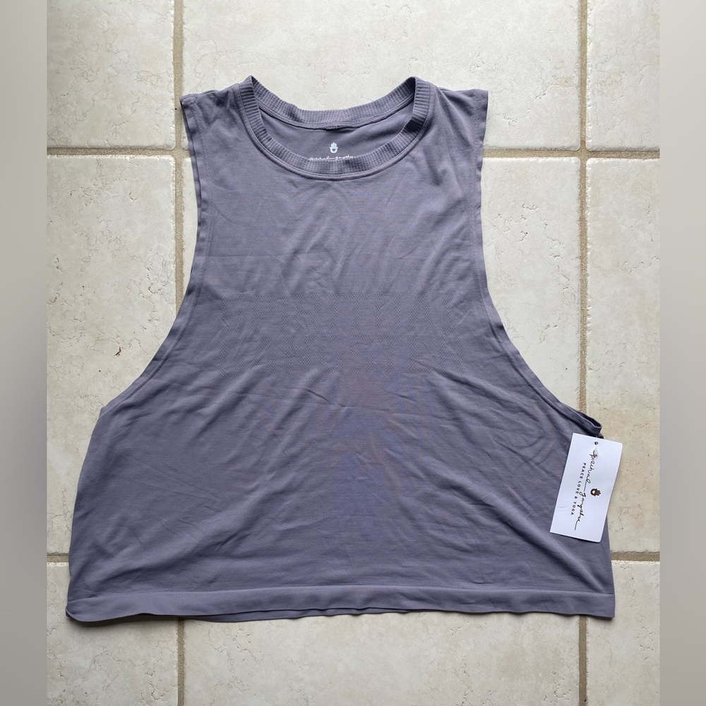 NWT Spiritual Gangster Crop Tee